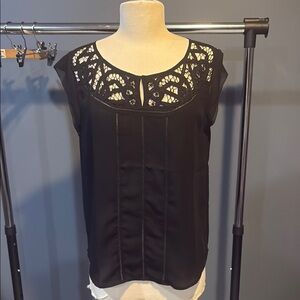 Ann Taylor Elegant Black Lace Mesh Cap Sleeveless Women's Blouse. Small